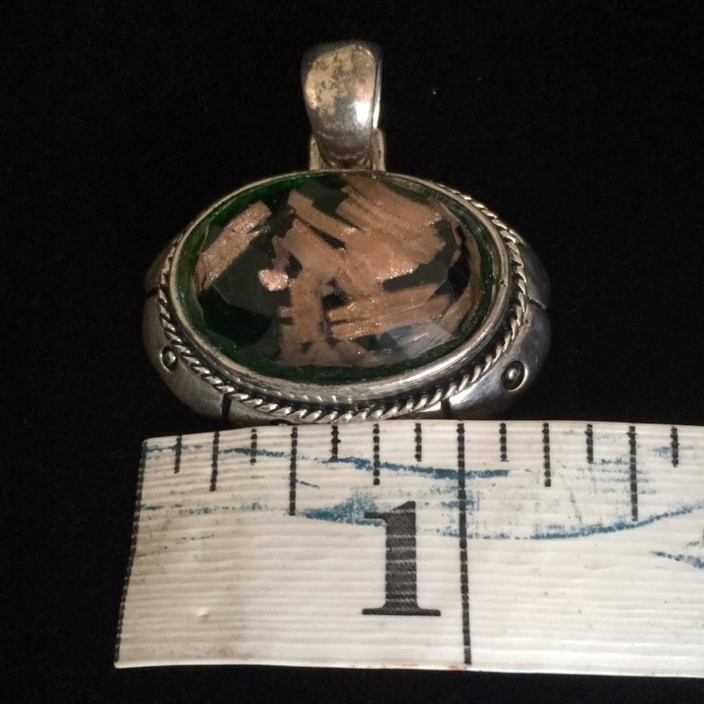 VINTAGE BEST Green Stone Necklace Pendant - Picture 6 of 7